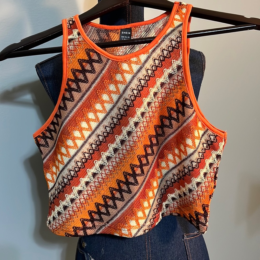 Cute crop top